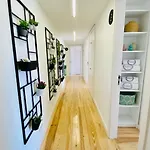 The Postcard Avenue Bed & Breakfast 4*