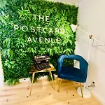 Bed & Breakfast The Postcard Avenue 4*