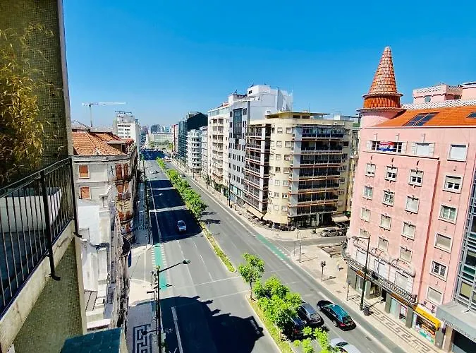 Bed & Breakfast The Postcard Avenue Lisbon