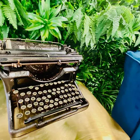 Couette-café The Postcard Avenue